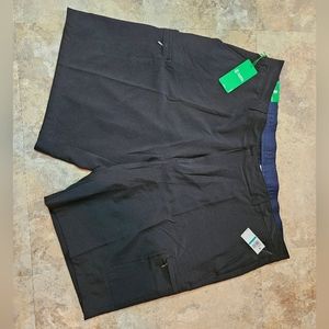 IZOD Golf Shorts 46W NWT